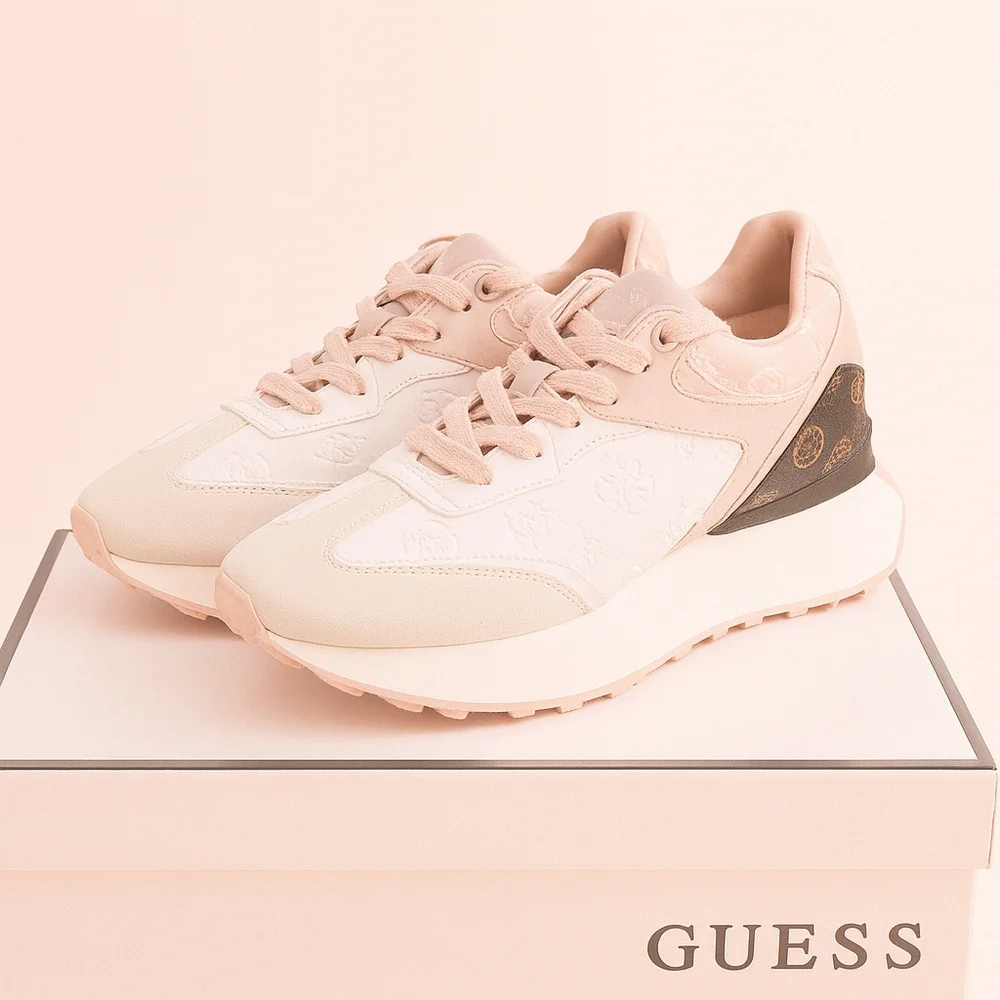 GUESS Luchia 3 Logo Sneakers – White Multi – 7.5M – NEW IN BOX - Picture 7 of 9